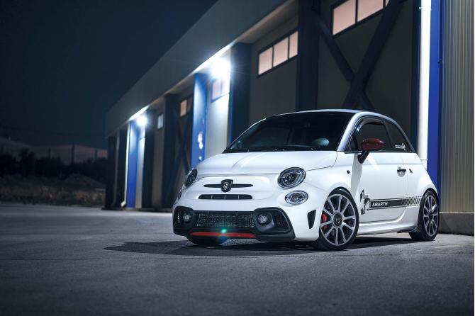 Abarth 595Cabrio 1.4T-Jet 350Ps